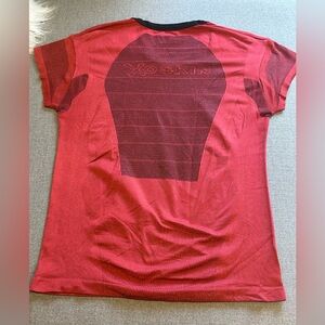 XOSKIN Women Short Sleeve base layer, red/black, size XL, made in USA